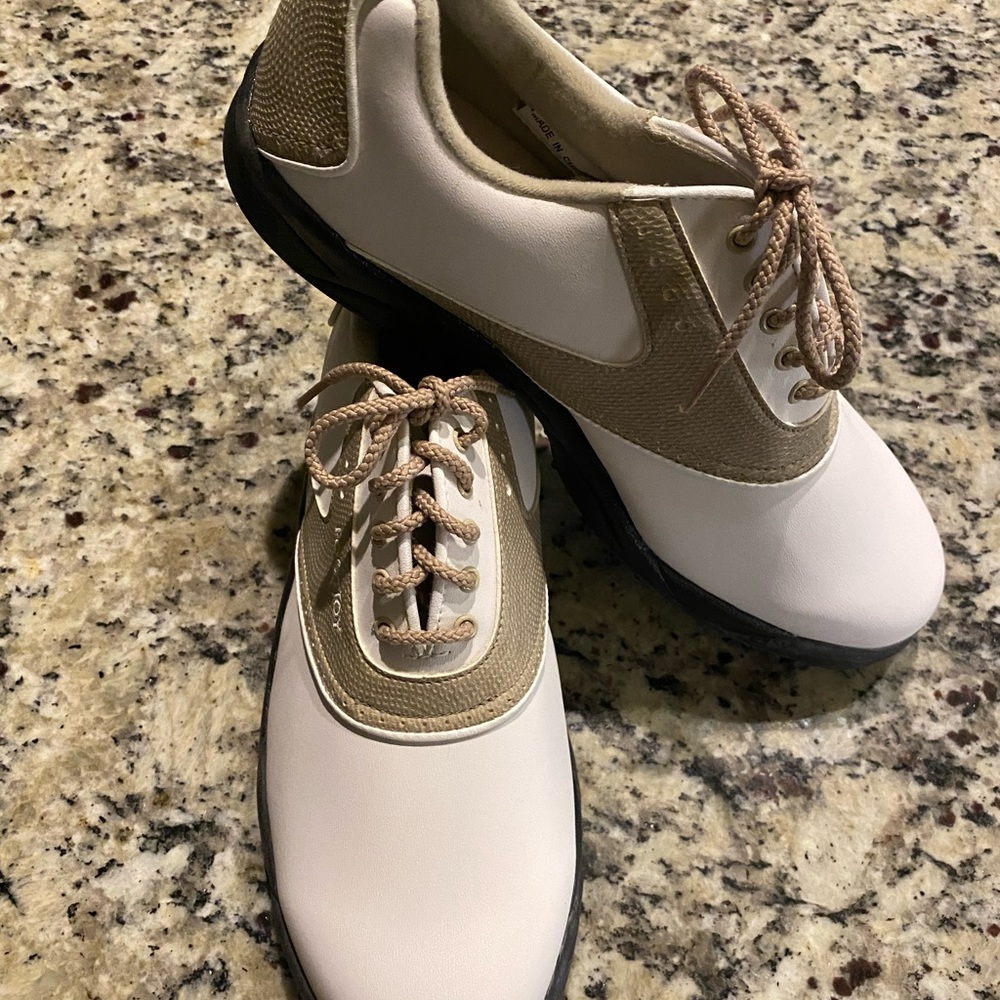 Womens Footjoy Greenjoys Golf Shoes 9.5